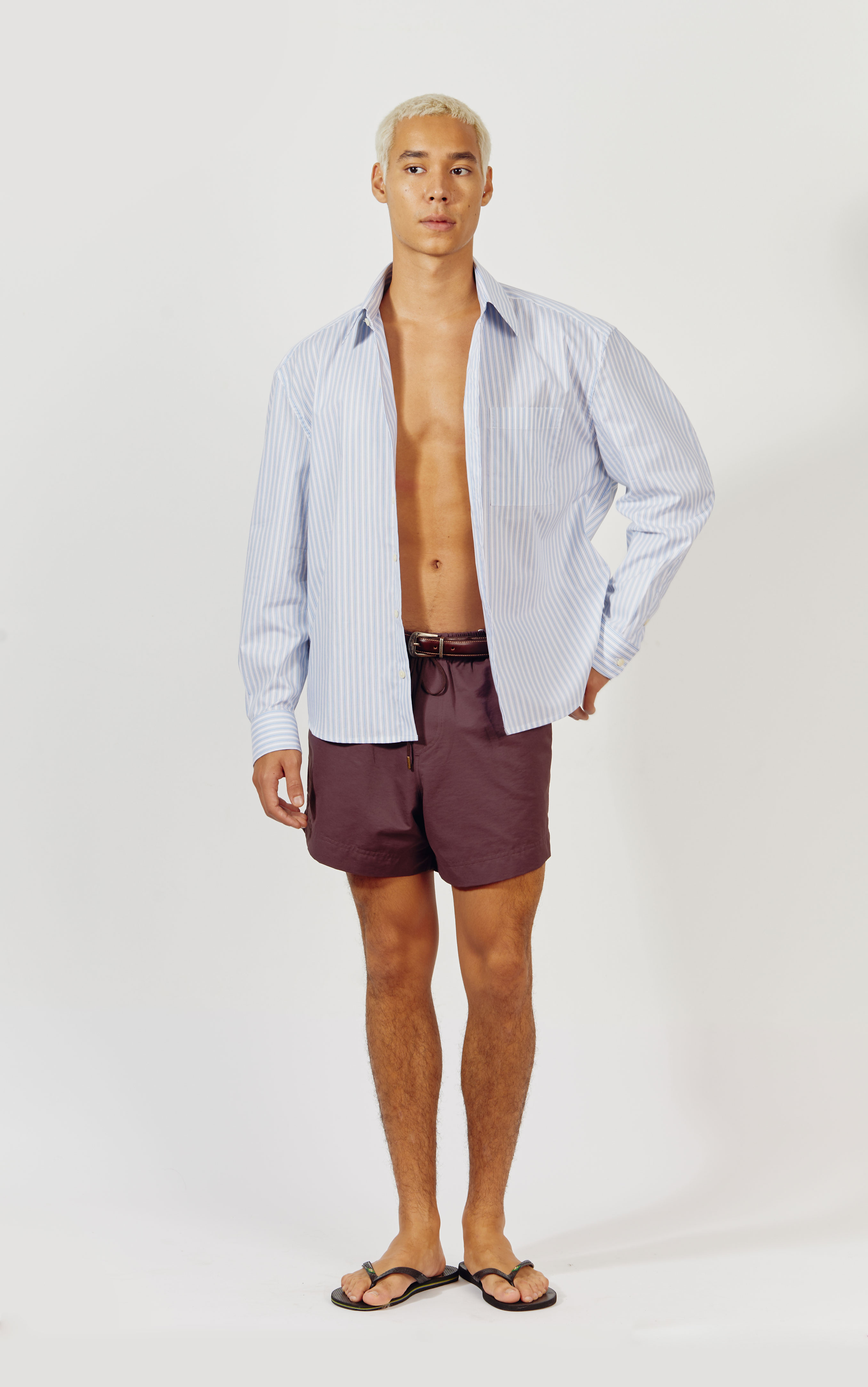 SHORT ESPORTIVO BERINJELA 